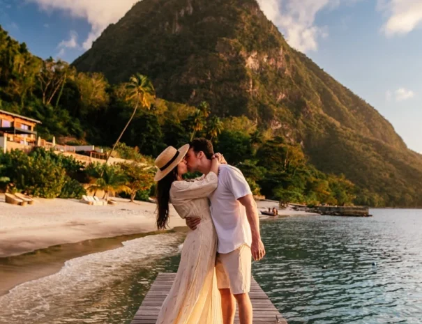 couple-photo-saint-lucia-sugar-beach